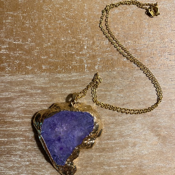 Dara Ettinger Geode necklace, Amethyst and Gold - Picture 2 of 2